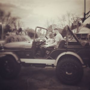 Meet your Posher, Tommy